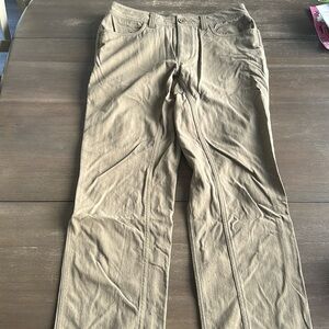Men’s Under Armour Pants